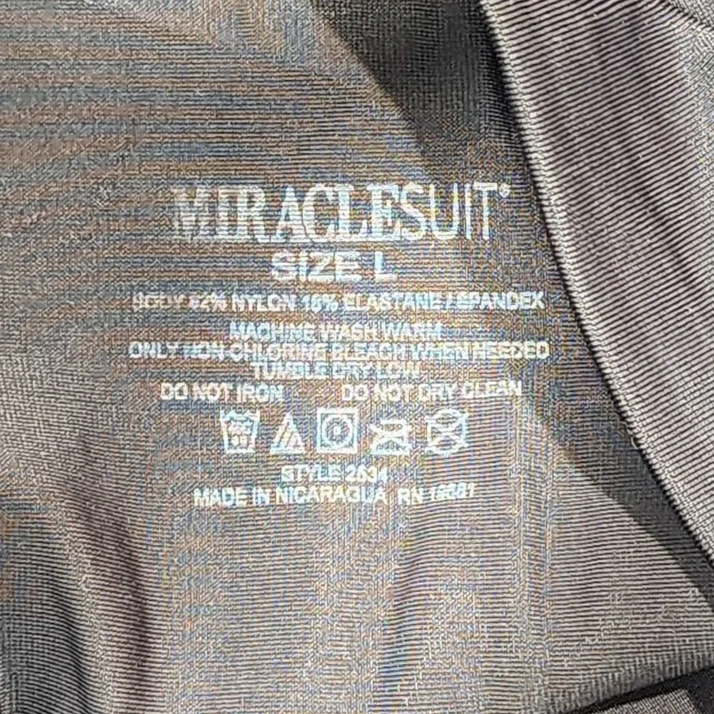 Miraclesuit Womens Black Light Shaping Briefs High‎ Waist Style 2534 Size L